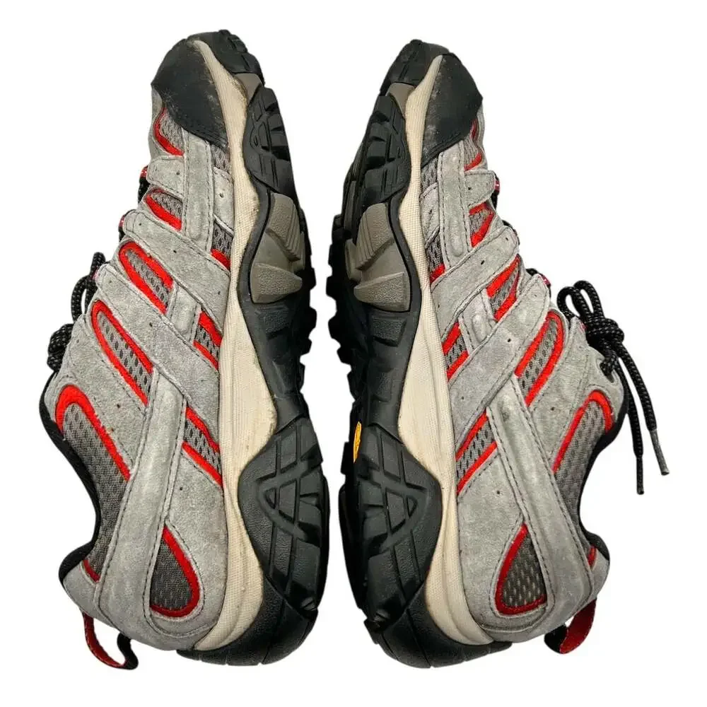 Merrell moab ventilator
